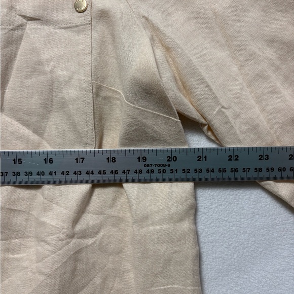 Anne Klein Women’s Classic Beige Tunic with Gold Accents - Picture 9 of 10